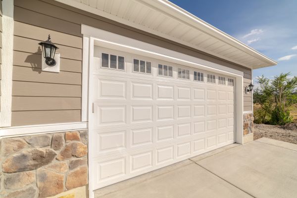 Cost of Garage Lifting in Stillwater